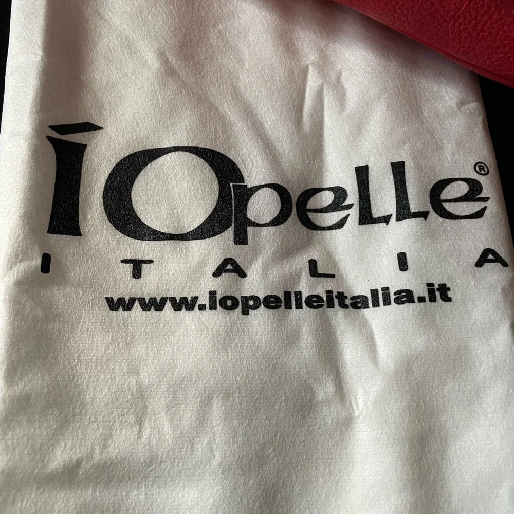 IO PELLE NWT Made In Italy RED Leather Skull Embossed Skull Tote - Picture 7 of 17